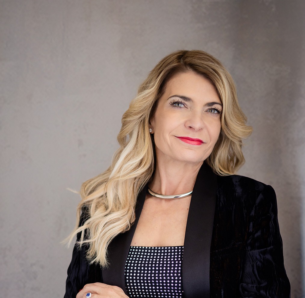 Dr. Marianne Brandon